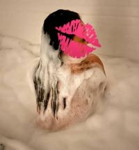 Sefaköy Escort Bayan Azra İle Kalbinizi Açın